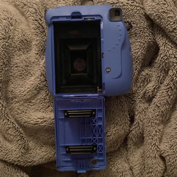 Instax Mini 9 Instant Camera - Picture 3 of 3